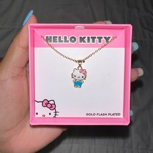 HELLO KITTY NECKLACE